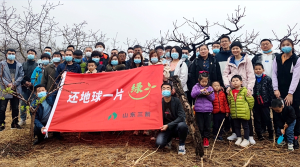 山东J9直营网集团各基层党支部开展公益植树活动